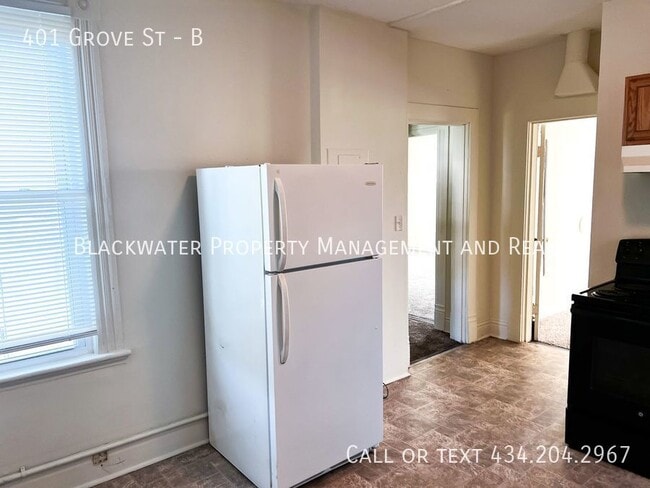 Photo - 401 Grove St Unit B