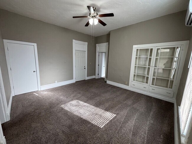 Photo - 1023/1025 N Campbell Ave Unit 1023 #1