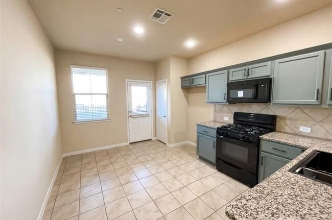 Photo - 2880 Donnell Dr