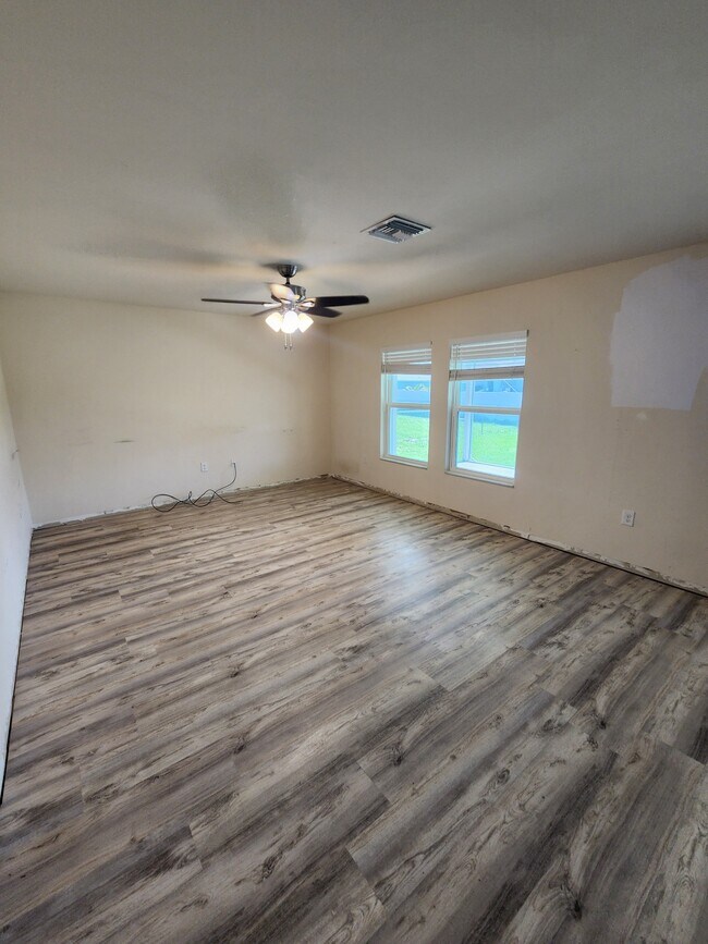 Photo - 2109 NW 2nd Ave