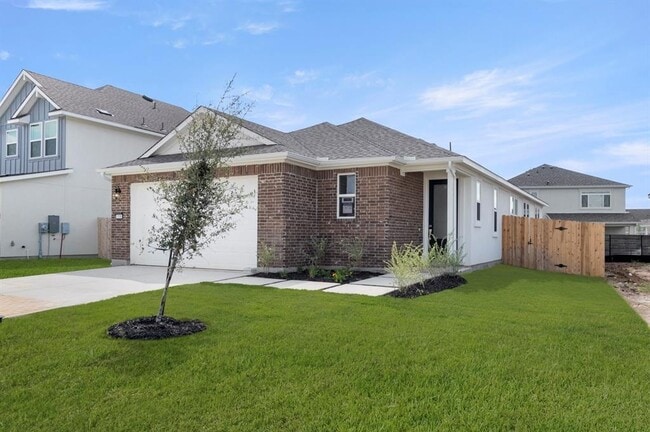Photo - 1012 Yaupon Holly Dr