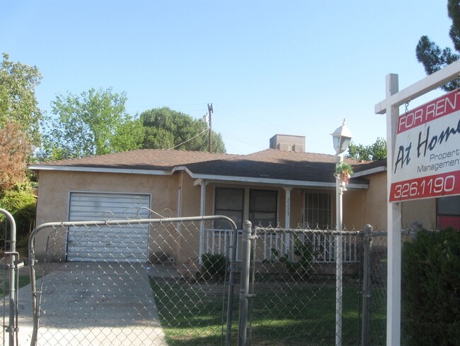 Photo - Cute & Cozy 2 Bedroom, 1 Bath House