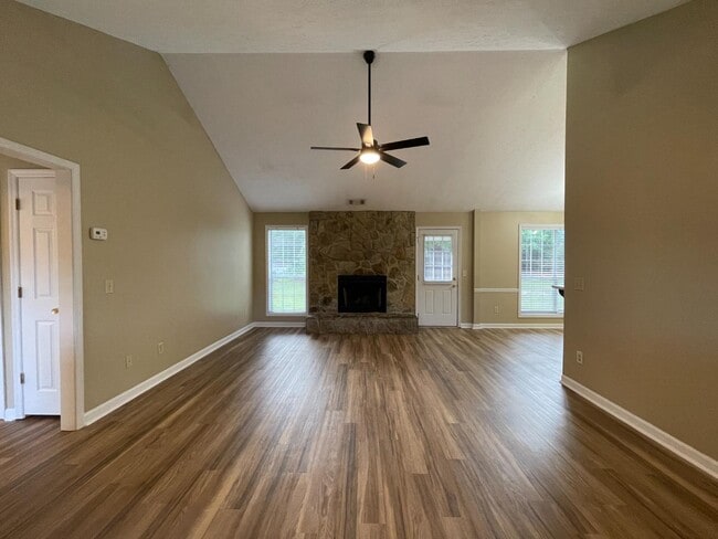 Photo - 32 Ml Crk Dr