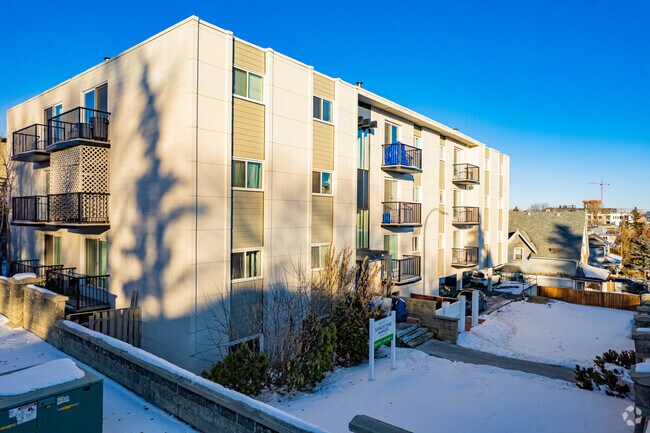 Photo - Sandstone Manor