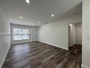 Photo - 8201 Abbott Ave Unit 2