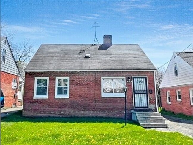 Adorable 3-Bedroom Home with Bright, Invit... - Adorable 3-Bedroom Home with Bright, Invit...
