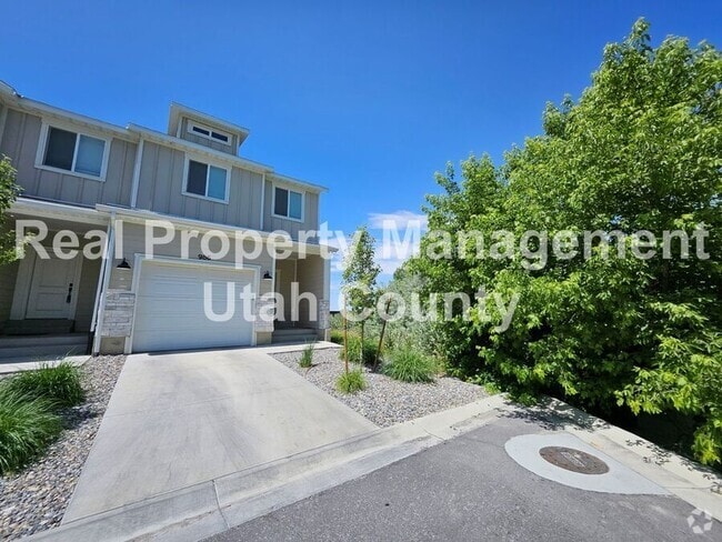 Building Photo - 986 E 1300 S Rental
