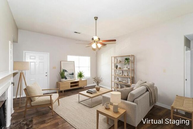 8404 Jacob Dr