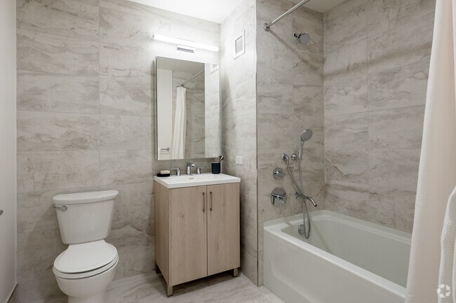 1BR 1BA - 663SF