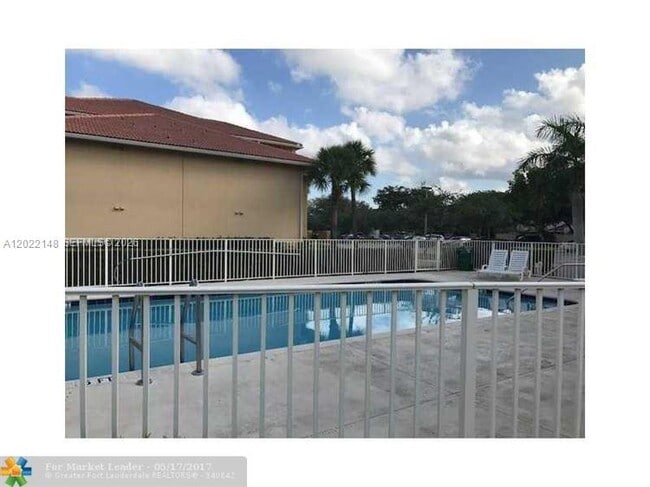 Photo - 9905 Westwood Dr Unit 18-3