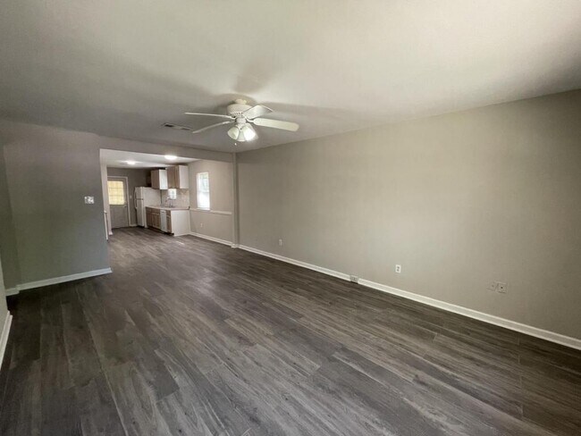 Photo - 2000 Patterson Ct