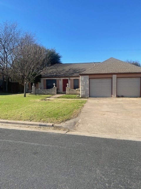 1 story near Domain with InGround Pool - 1 story near Domain with InGround Pool Casa