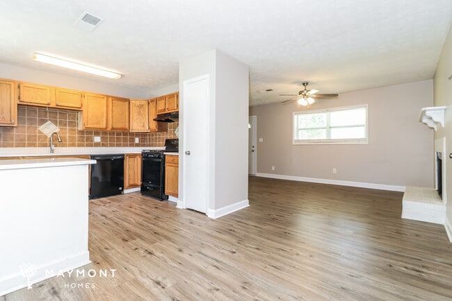 Photo - 3426 Estes Park Dr SW