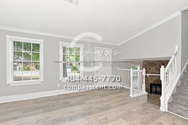 3962 Wood Path Dr