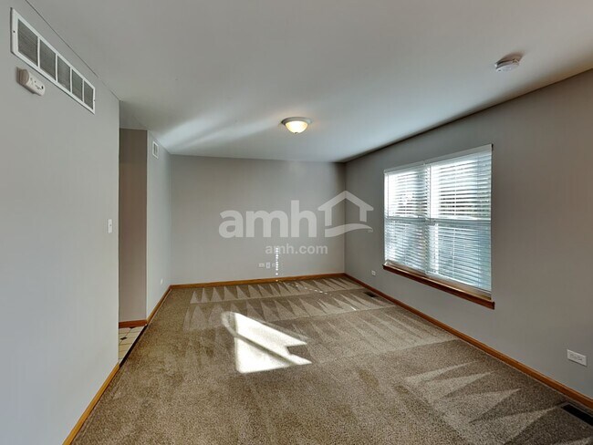 Photo - 4514 Skylark Ln