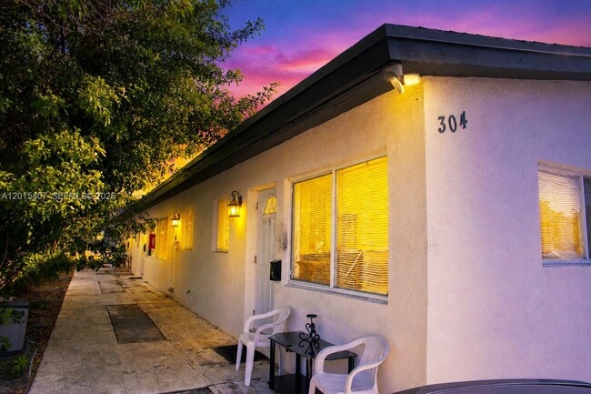 Photo - 304 SE 9th Ct Unit 6