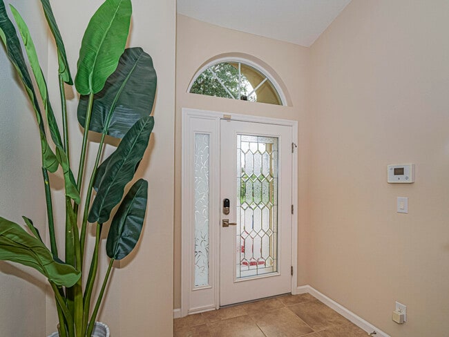 Photo - 1750 Berkshire Cir SW