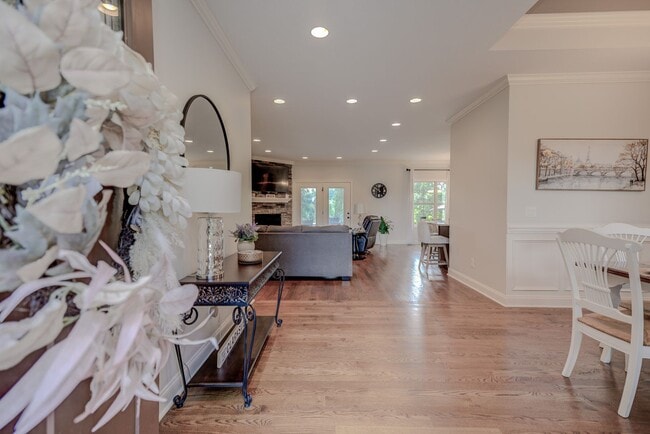 Photo - Fully Furnished, Short Term Rental, 1 Mont...