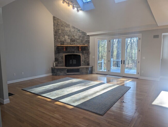 Photo - 42 Bonnies Way