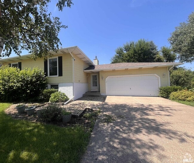 Building Photo - 3840 Wakonda Dr Rental