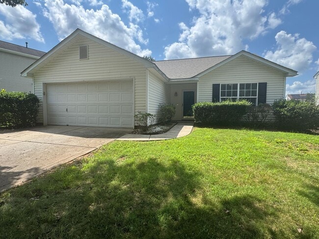 Building Photo - 521 River View Dr