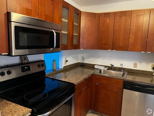 Building Photo - 3101 N Country Club Dr Unit 510 Rental
