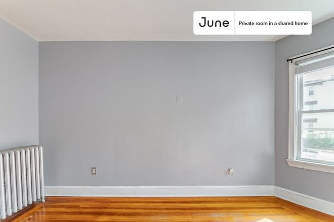 Photo - Room in Shared 3 bed/1.5 bath home Unidad A