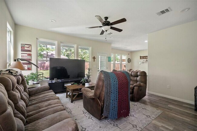 Photo - 15316 Coaltown Rd