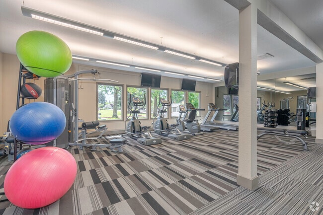 Gimnasio - Parklane Apartments