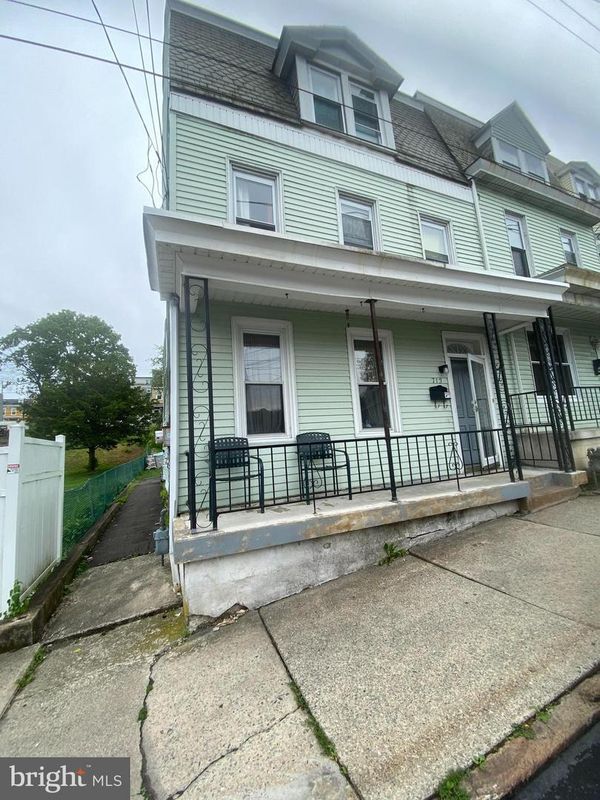 Photo - 713 Laurel Blvd House