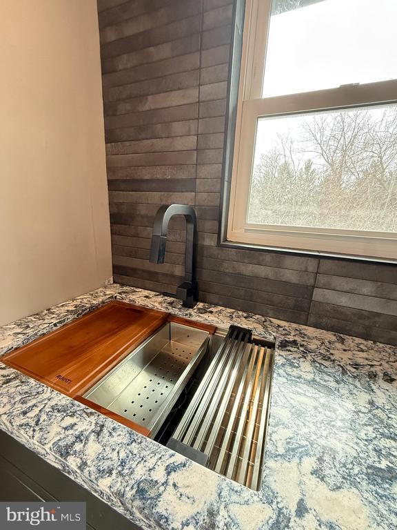 Photo - 295 E Main St