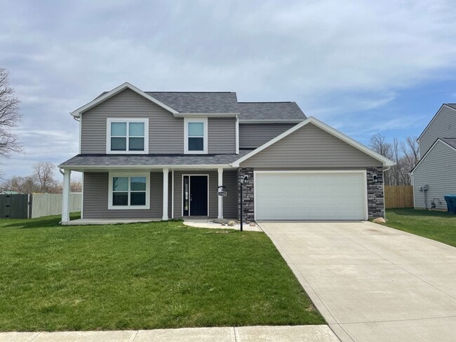 Building Photo - 15266 Delphinium Pl