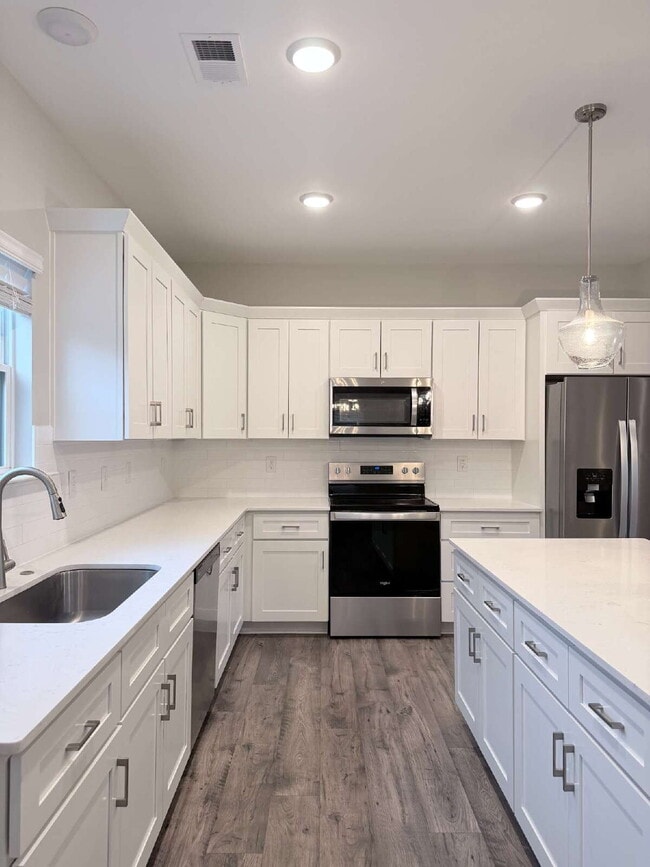 Photo - Spacious Townhome in The Springs of North Asheville Unit D19