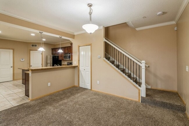 Photo - 3 Bedroom 2.5 Bath Townhome. Waukee Schools!!