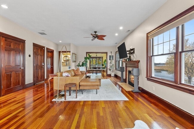 Photo - 42 Orchard St Unit 2