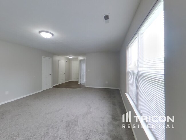 Photo - 7328 Mosaic Dr