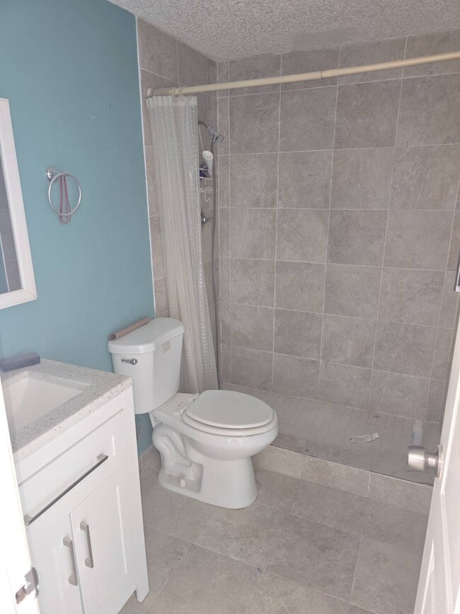 Photo - 4931 Filner St