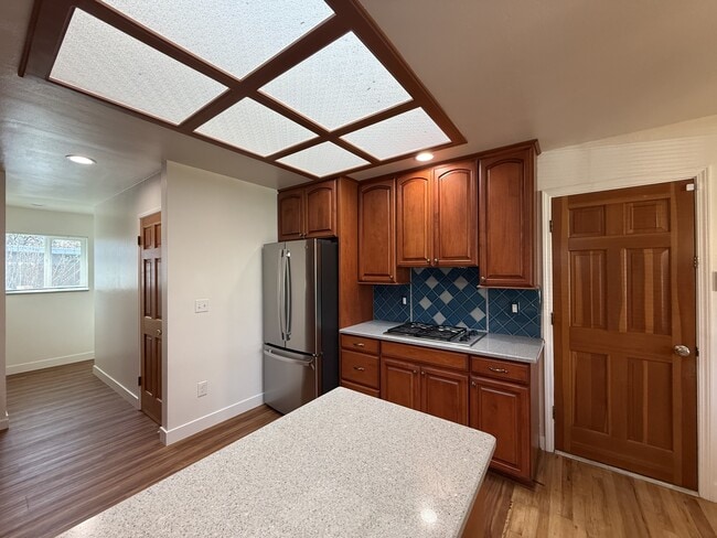 Photo - 5 Montclair Dr