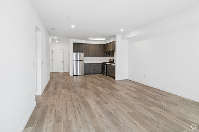 2BR, 2BA - 1,223SF - Living Room