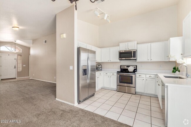 Building Photo - 5960 S Brittany Ln Rental