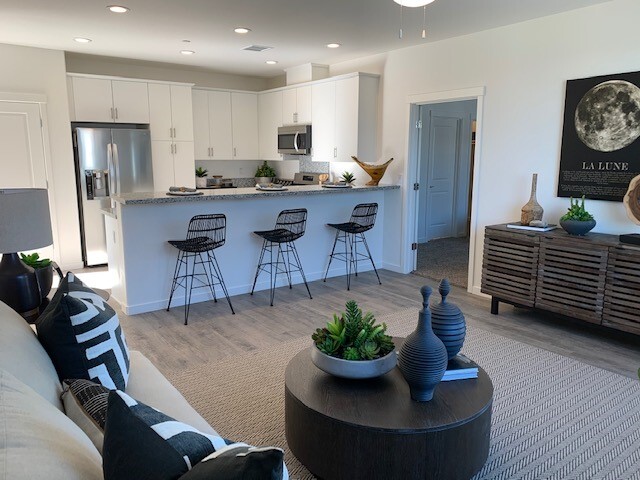 Oliva Apartments