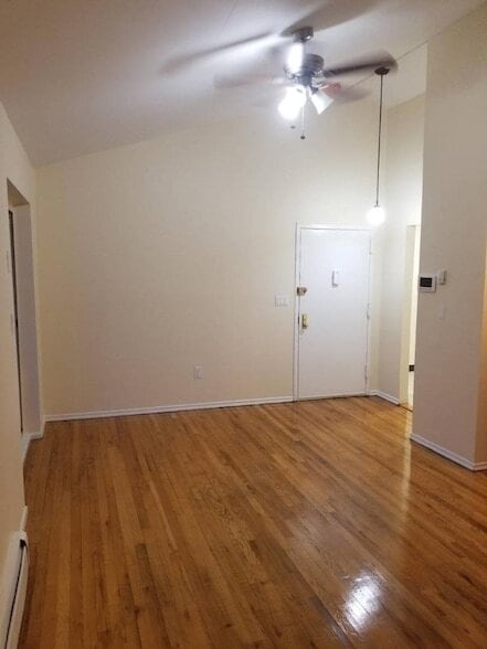 Photo - 120-10 15th Ave