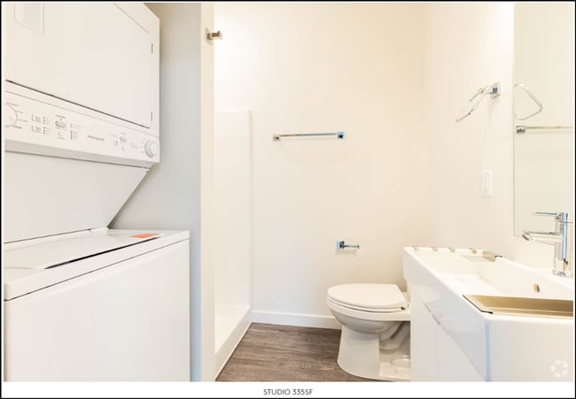 Photo - MF 15 - N. Emerson