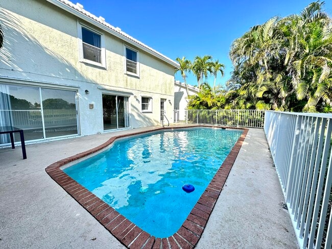 Photo - 2698 Linkside Dr