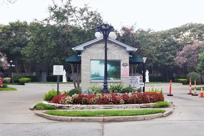 Photo - 6000 Reims Rd Unidad 4303