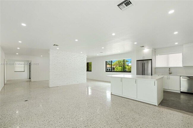 Photo - 1720 Daytonia Rd