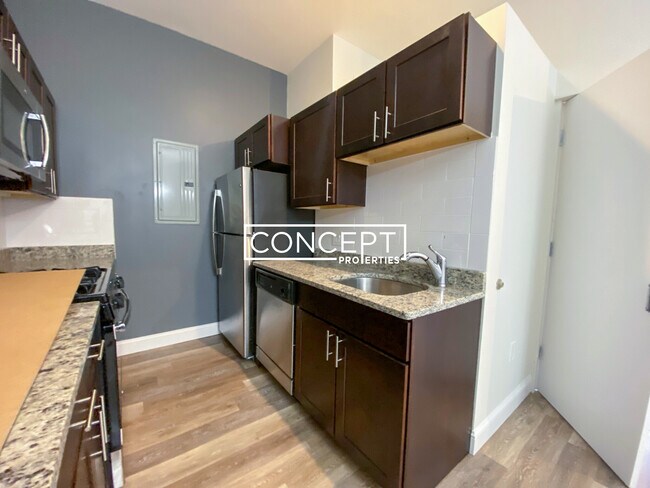 Photo - 160 E Berkeley St Unit 518