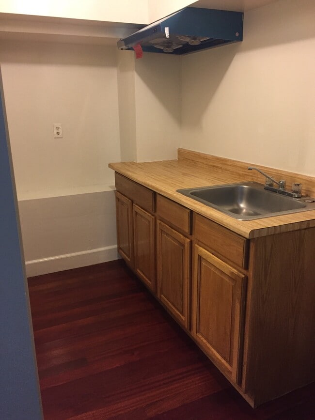 Photo - 369 Winchester St