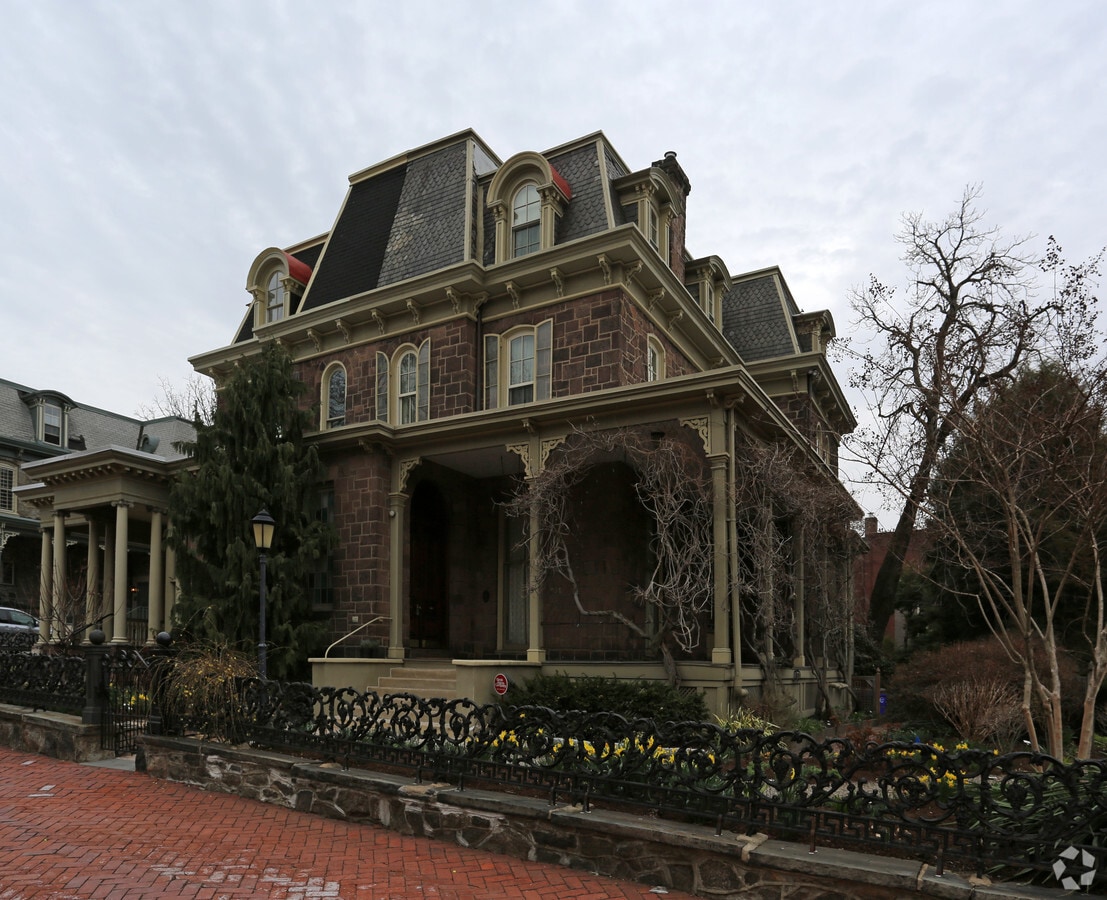 Photo - 231 S 42nd St