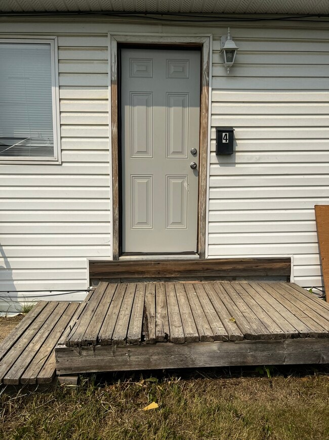 Photo - 7903-7995 95 Ave Unité 4